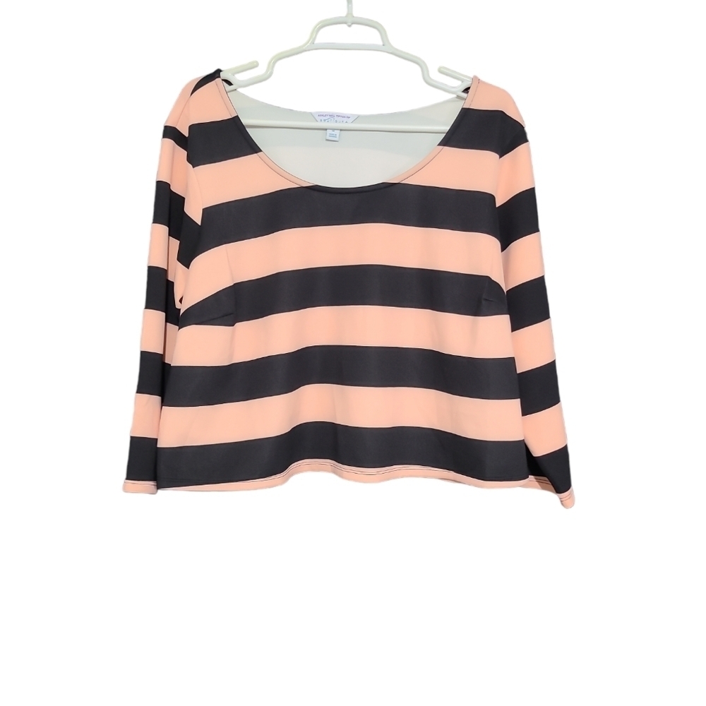 Ashley Nell Tipton Black Pink Stripe 3/4 Sleeve Scoop Neck Crop Top Plus Size 1X